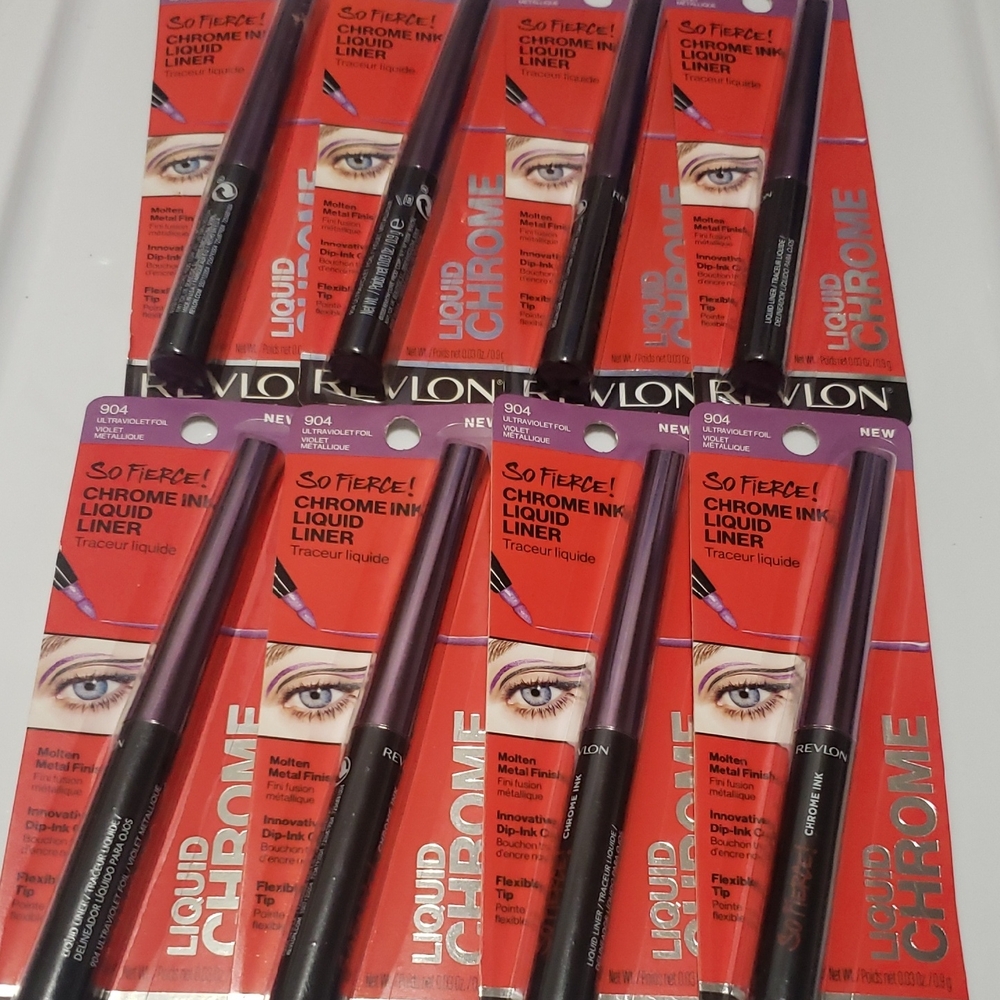 Revlon So Fierce Chrome Ink Liquid Liner - Violet Foil